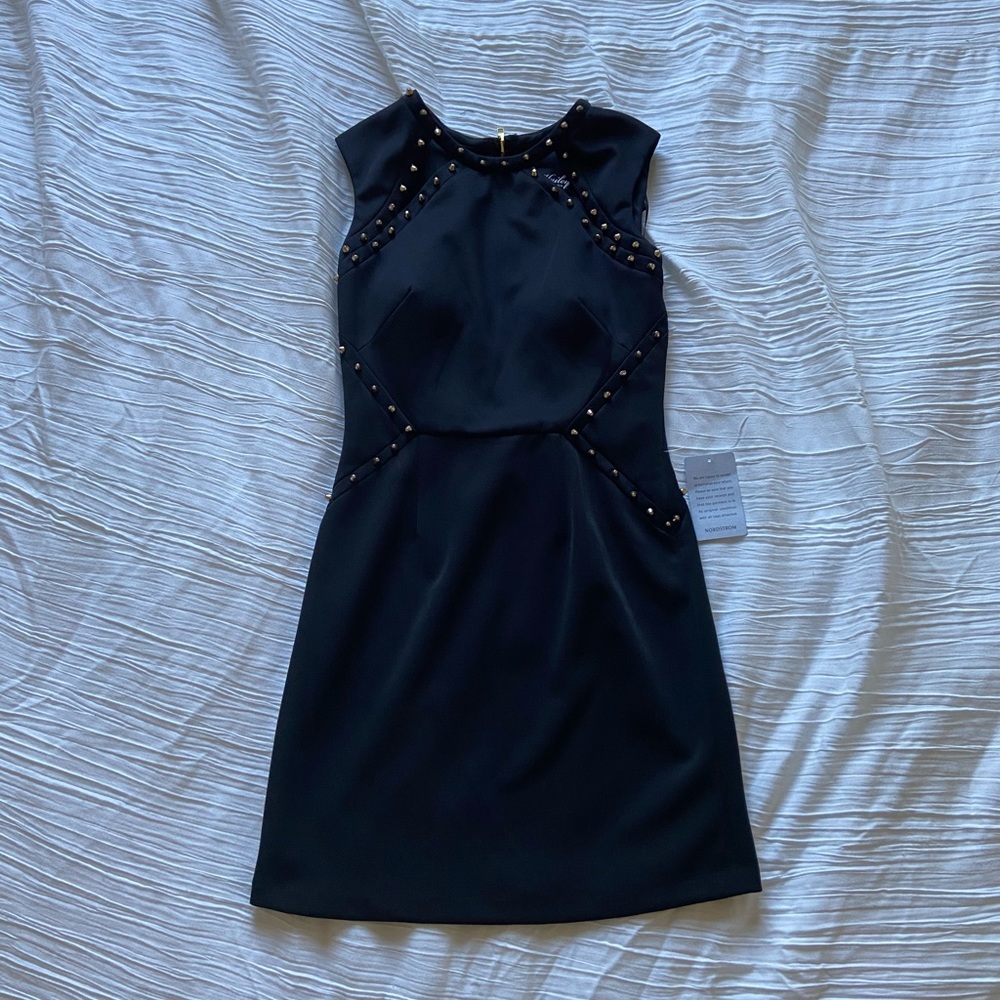 Hailey Adrianna Papell stuffed dress